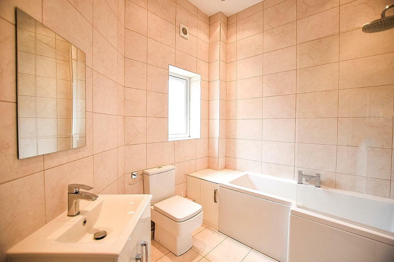 Sunderland Short Stays 2 Bedroom Apartment Free Parking Fulwell Sr6 Exteriör bild